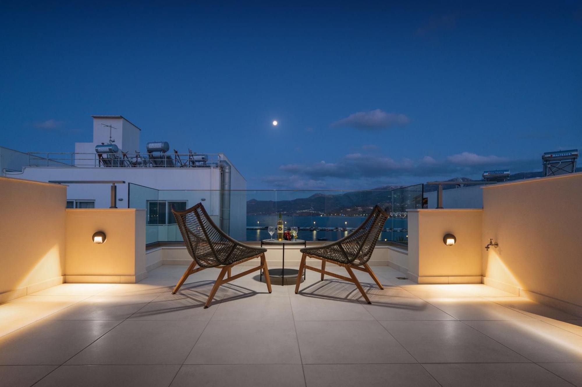 Althea Suites Sitia  Rum bild