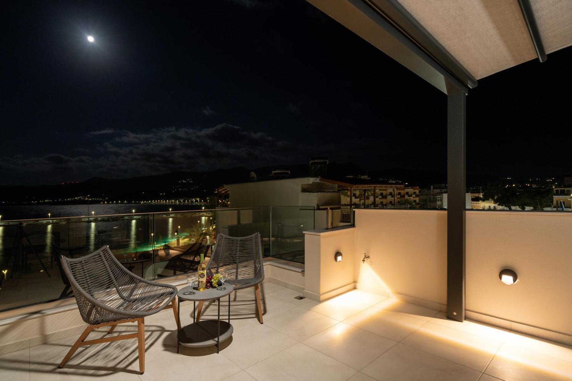 Althea Suites Sitia  Rum bild
